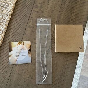 Double strand necklace